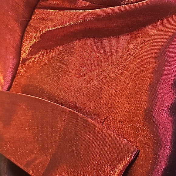 Villager Woman by Liz Claiborne Red Satin-like Blouse - Picture 9 of 9